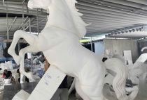 Khám Phá Đơn Vị Cung Cấp Mô Hình Mút Xốp Con Ngựa Giá Tốt 