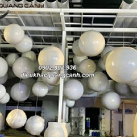 Trang Trí Quán Bằng Trái Trân Châu Nhựa Composite