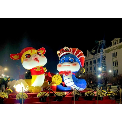 Mô Hình Mút Xốp Trang Trí Lễ Tết Độc Đáo, Sáng Tạo 2025