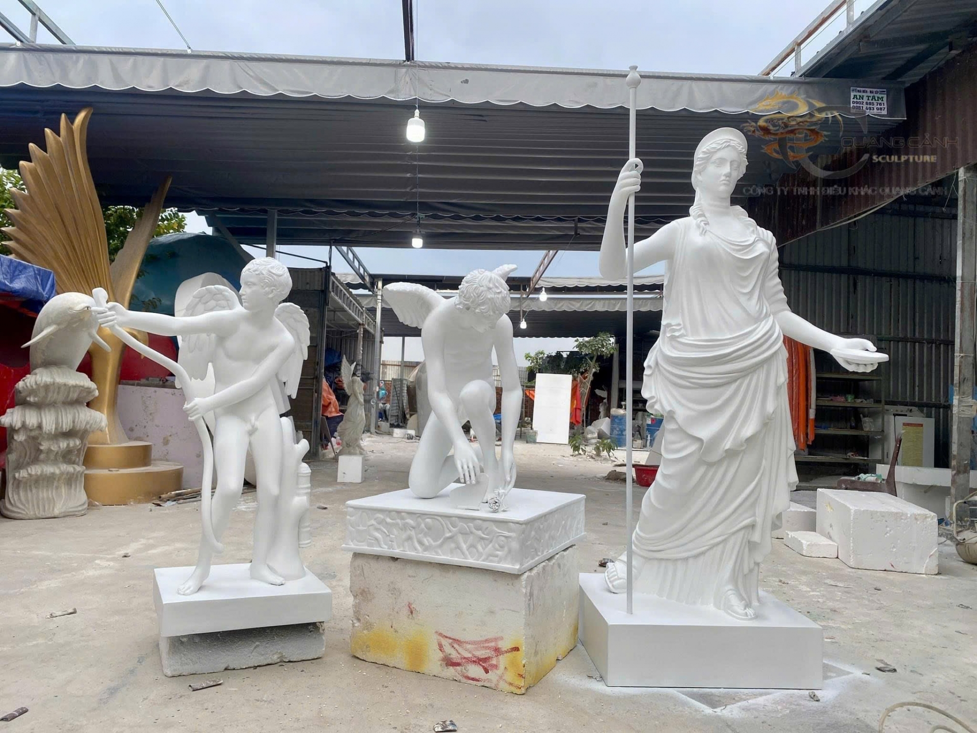 Tượng cổ điển composite đẹp