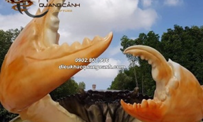 Công Trình Con Cua Khổng Lồ Nhựa Composite